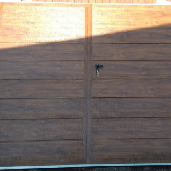 Brama dwuskrzydłowa z panela z pianą poliuretanową 10